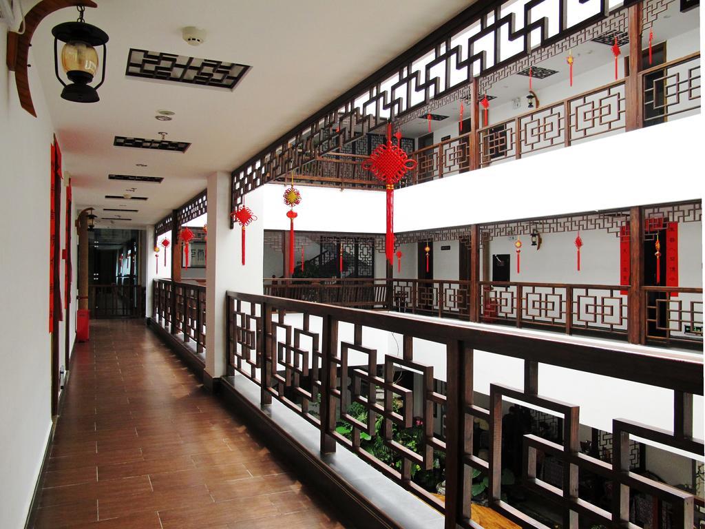 ז'אנגג'יאג'י Guanshanyue Honeymoon Mansion מראה חיצוני תמונה